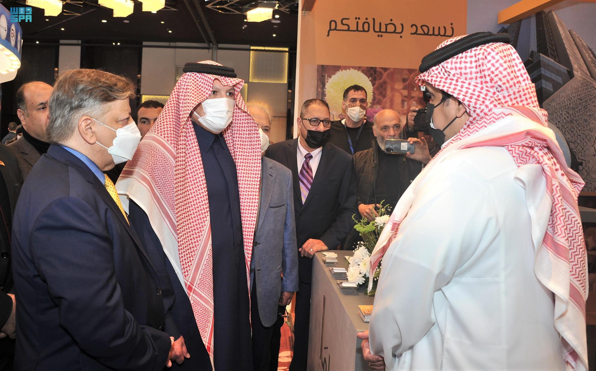 سفير المملكة لدى مصر يفتتح ملتقى خدمات البرامج السياحية والفنادق وخدمات المعتمرين
