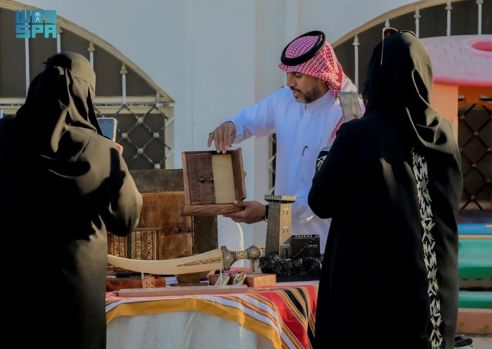 جمعية الثقافة والفنون بالباحة تنظم فعالية “بصمة فن”